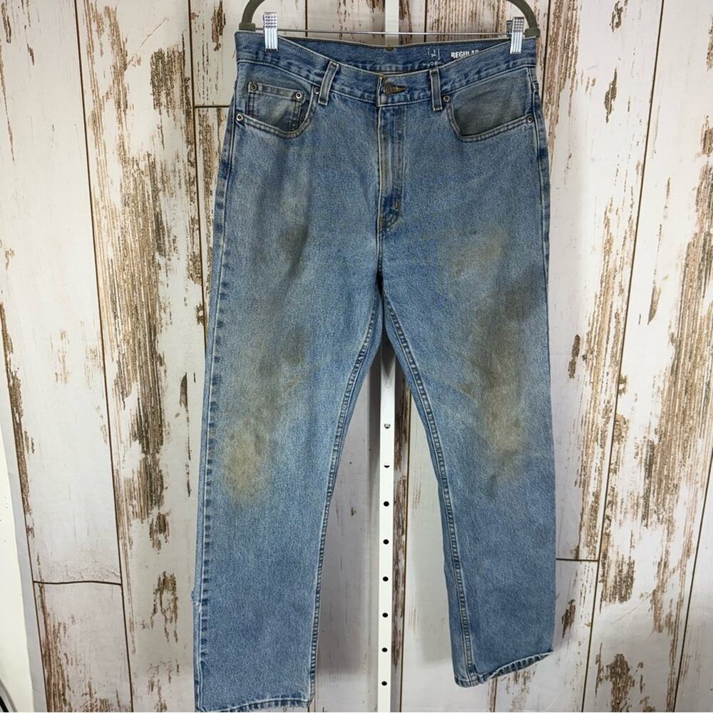 George Men's Relaxed Fit Blue Jeans, Size 34x32. Distressed condition.
